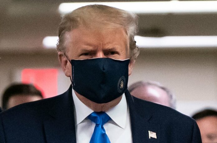 Trump wears mask in public for first time during pandemic