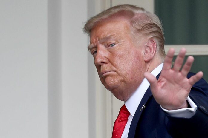 Trump’s Coronavirus Response More Unpopular Than Ever, Poll Finds