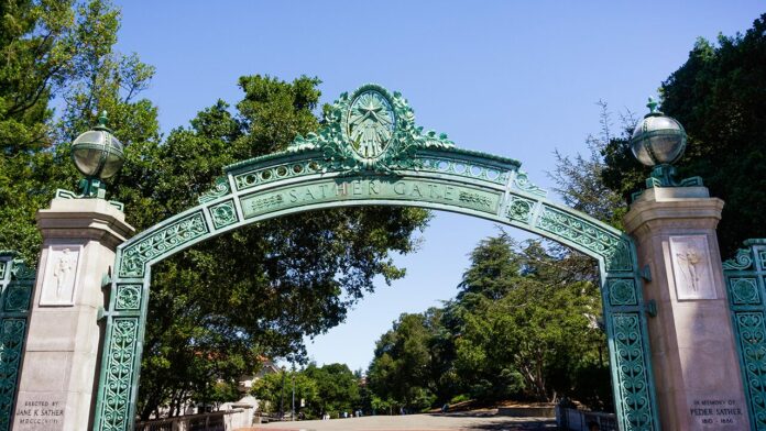 UC Berkeley students plan to skirt ICE rules with bogus course for foreign classmates