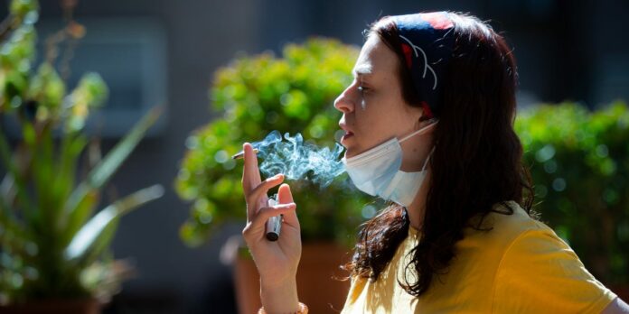 Young adults may develop severe coronavirus infections due to smoking