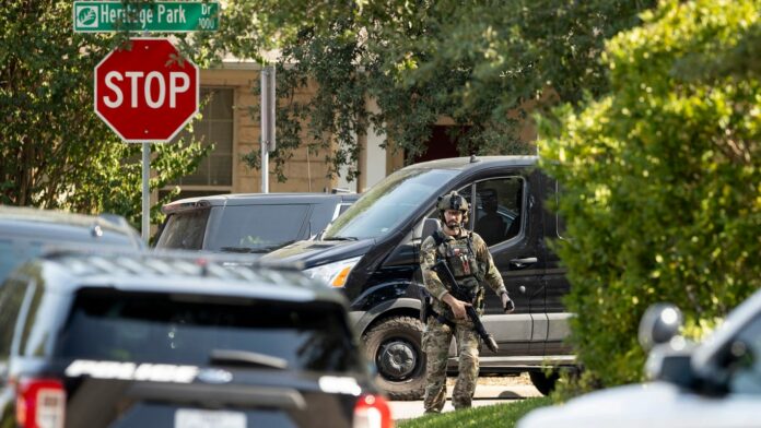 3 Texas police officers shot at ‘very active scene’ near Austin; suspect ‘barricaded’ with hostages
