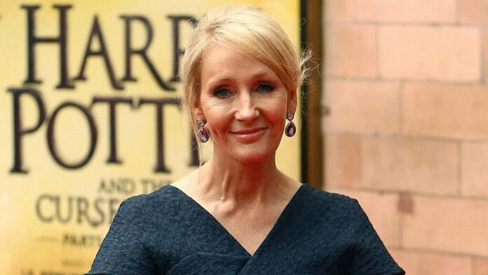 J.K. Rowling returning human rights award after Kennedy organization accuses her of being transphobic