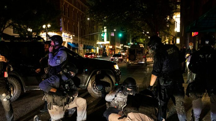 Portland shooting leaves 1 dead as pro-Trump group clashes with BLM