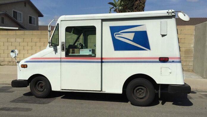 U.S. Postal Service to award $6.3B contract for new mail truck this year. See the finalists