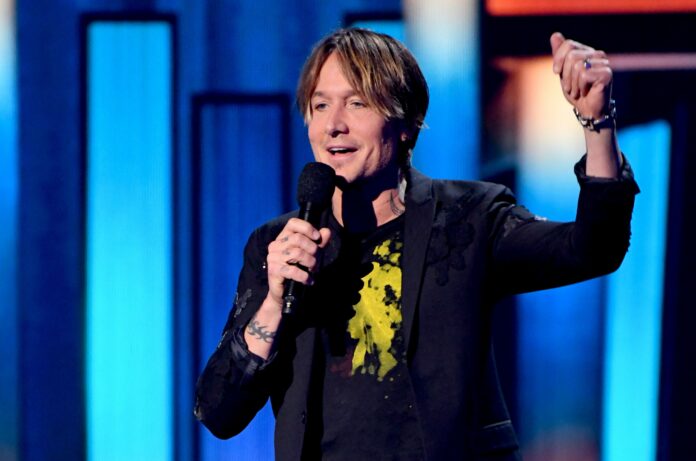 Keith Urban kicks off 2020 ACMs, addresses COVID-19 and social injustice