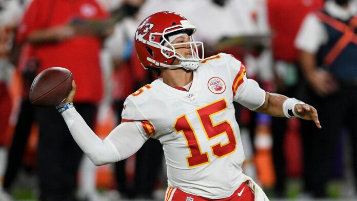 Patrick Mahomes’ mother, Randi, jabs announcers over son’s name: ‘Ugh I may scream’