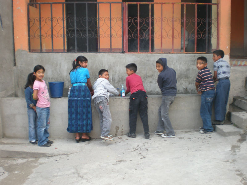 Conclusion of Escuela Official Urbana Mixta Pablo Garzona Napoles Water Project – Guatemala