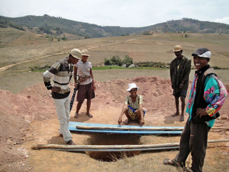 Amindratombo School Latrine Project – Madagascar